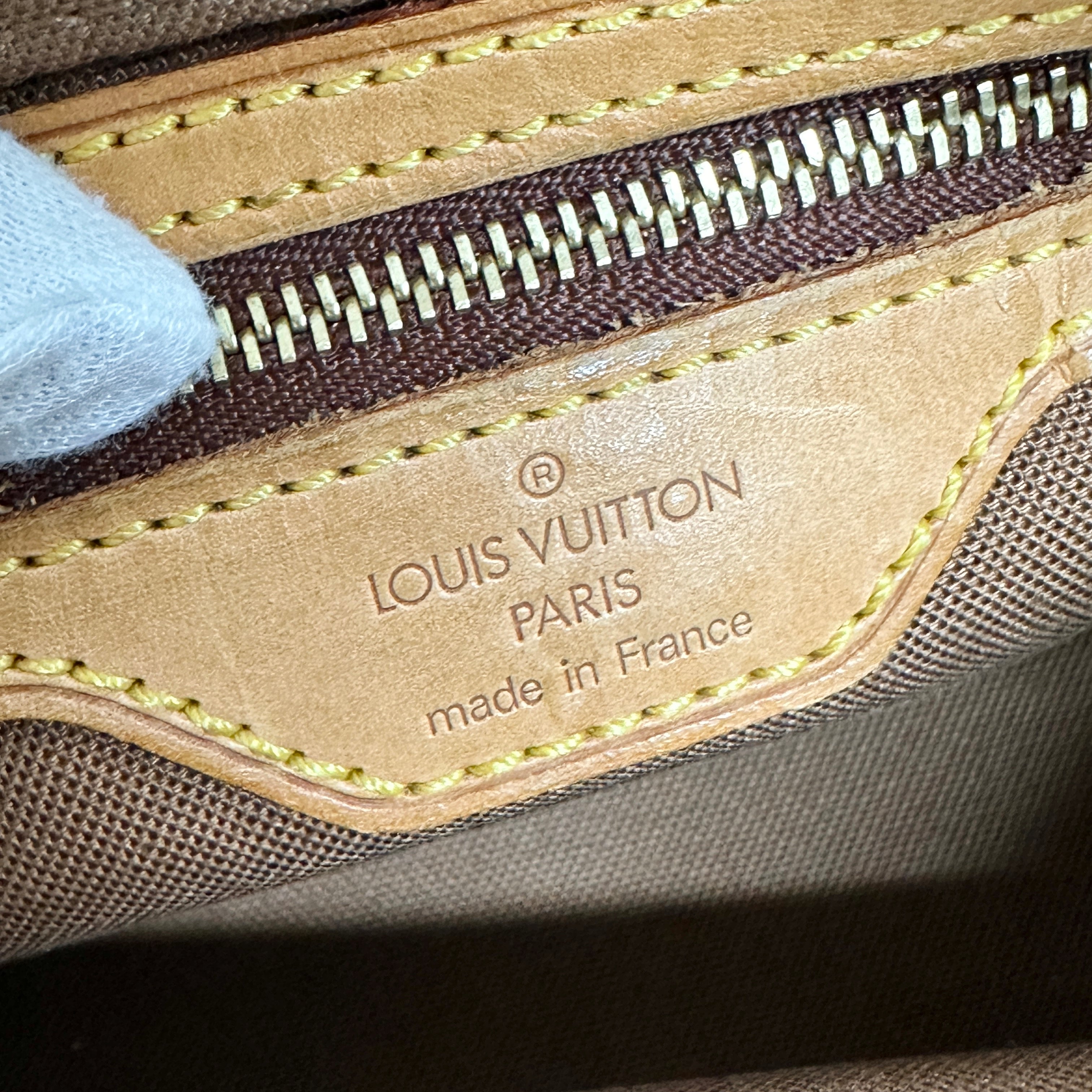 LOUIS VUITTON ルイ・ヴィトン モノグラム トロター