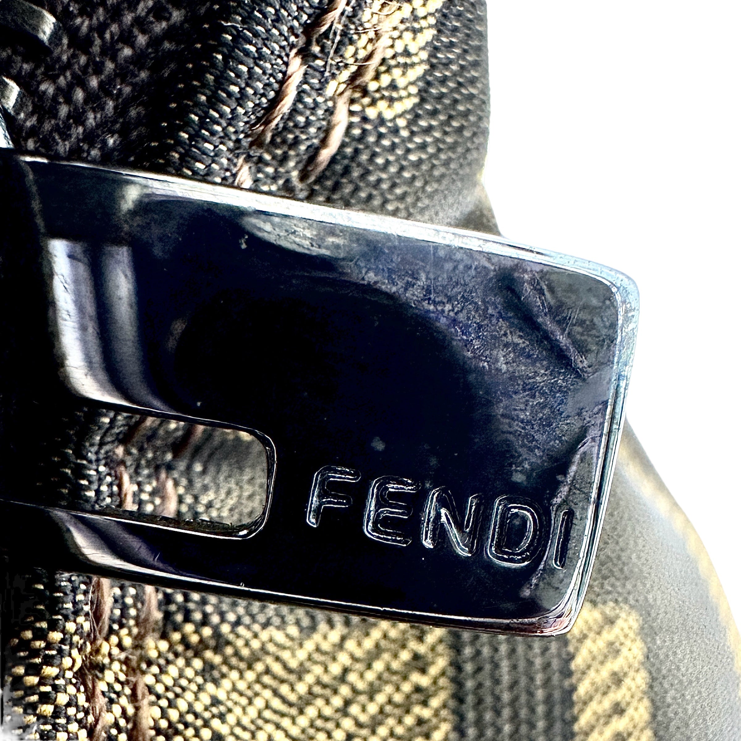 FENDI フェンディ ズッカ バニティポーチ