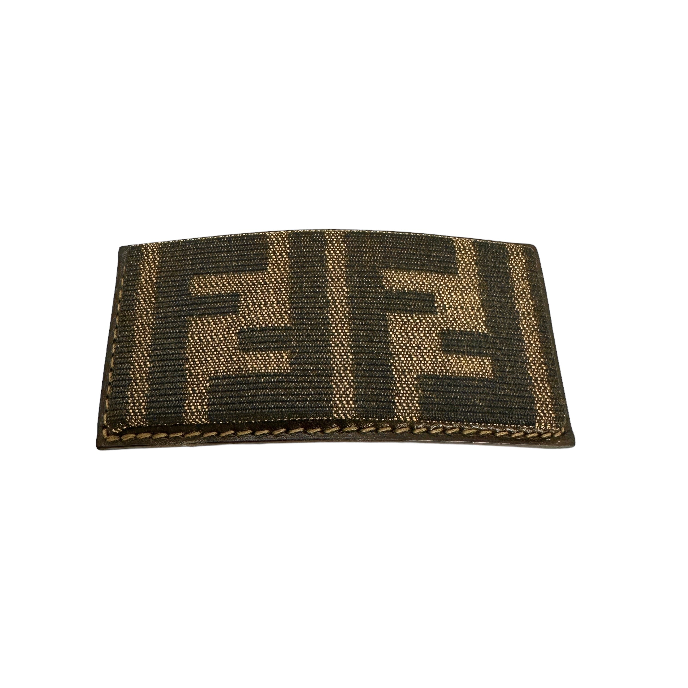 FENDI バレッタ しつこ