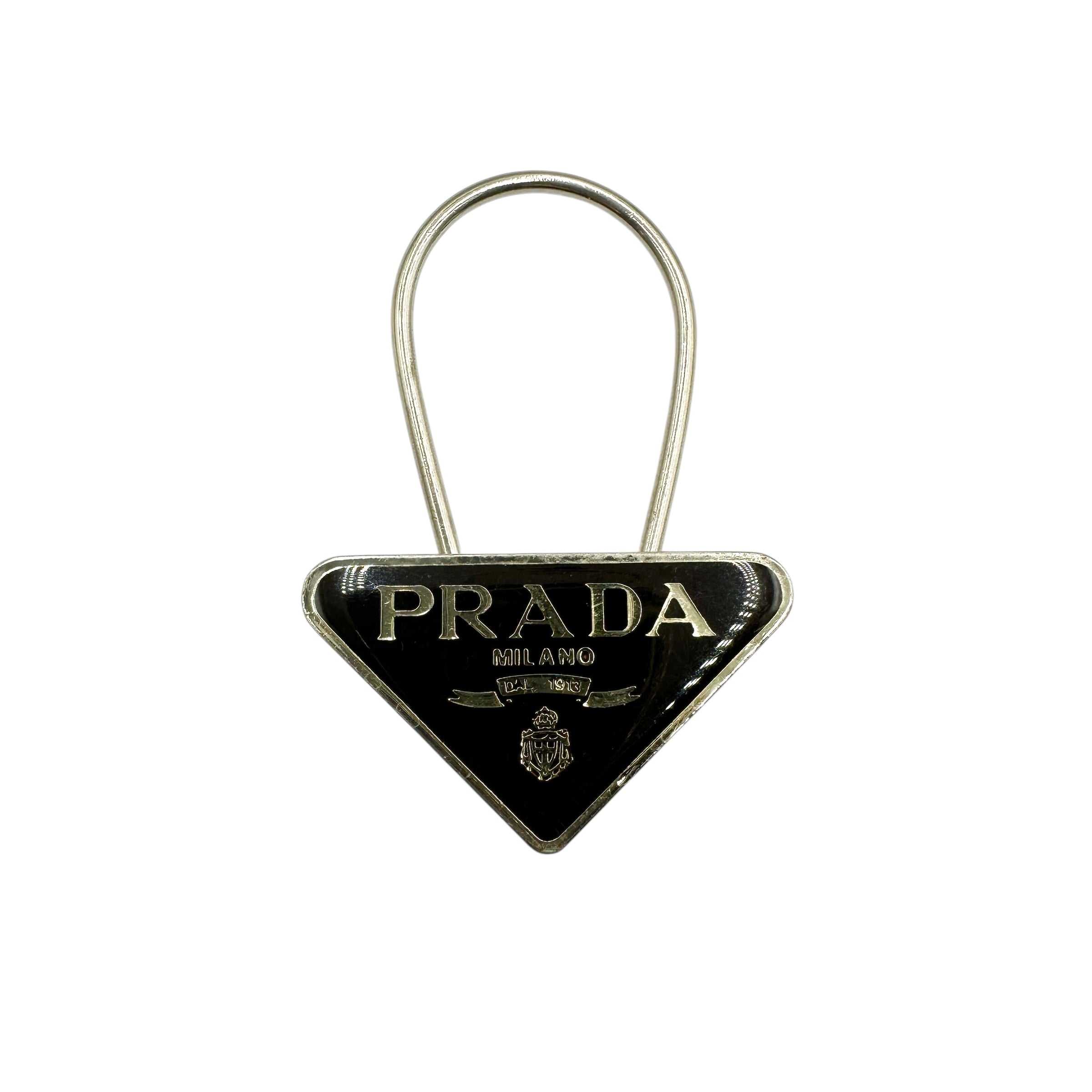 PRADA プラダ 三角プレート キーリング