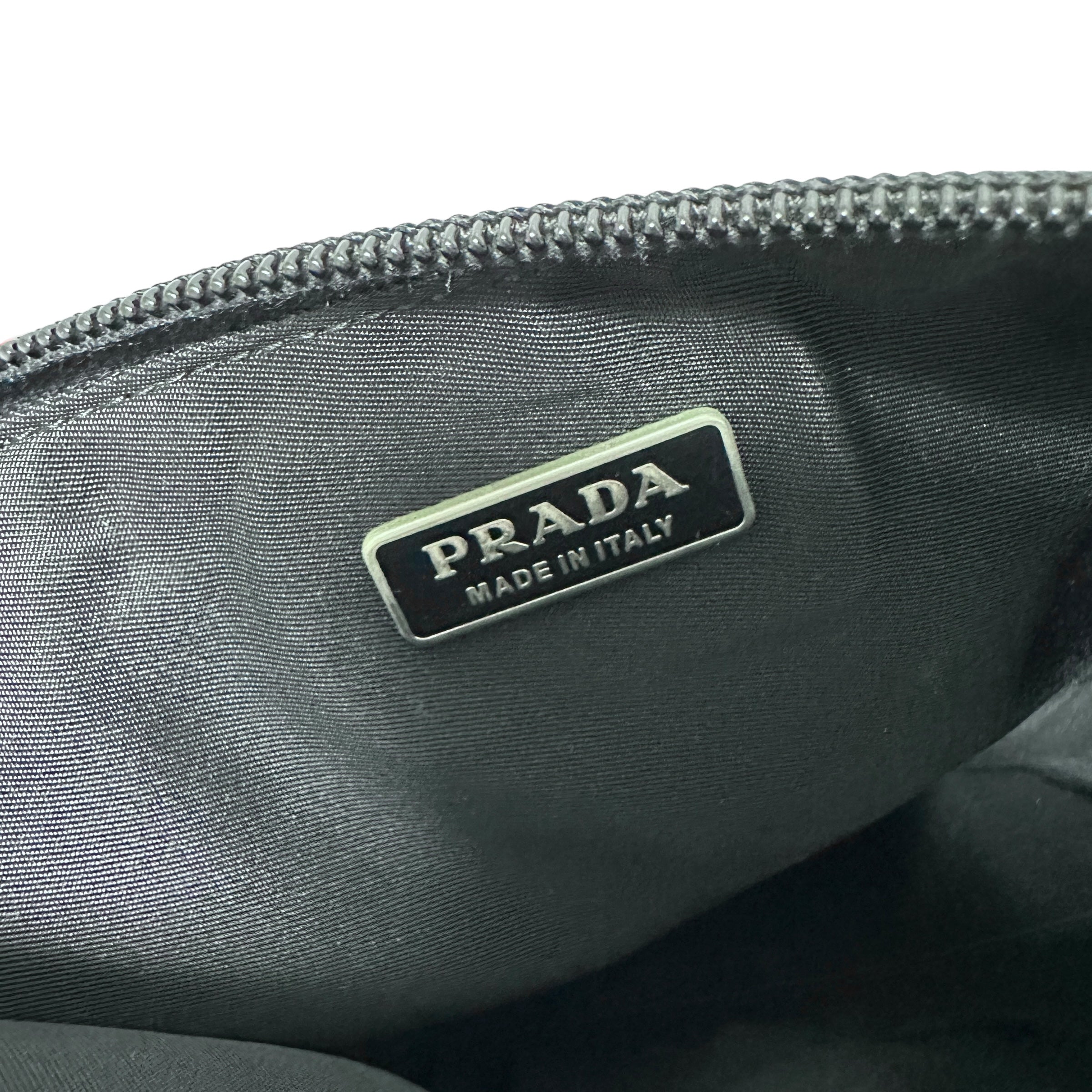 PRADA プラダ ポーチ