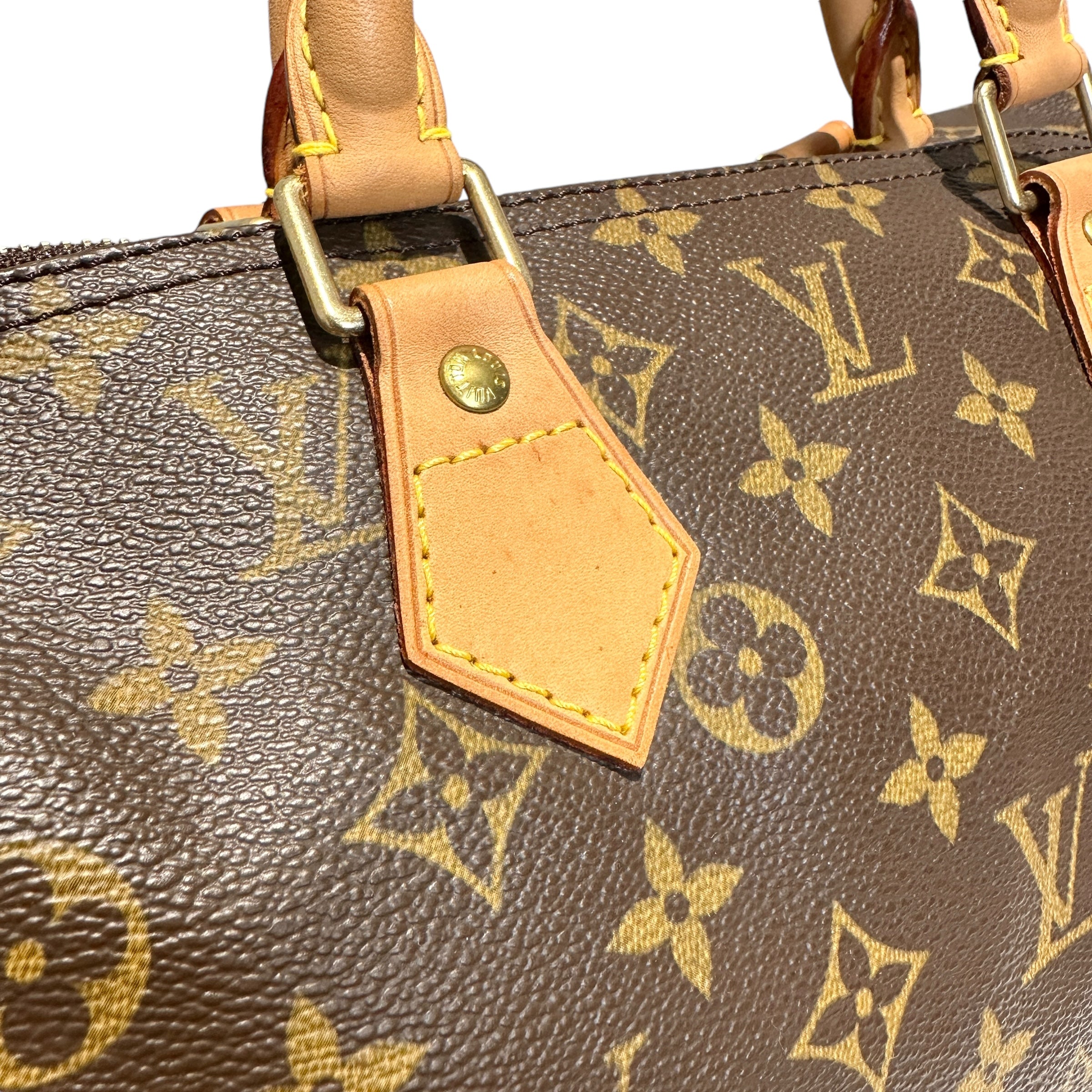 LOUIS VUITTON ルイ・ヴィトン モノグラム スピーディ40