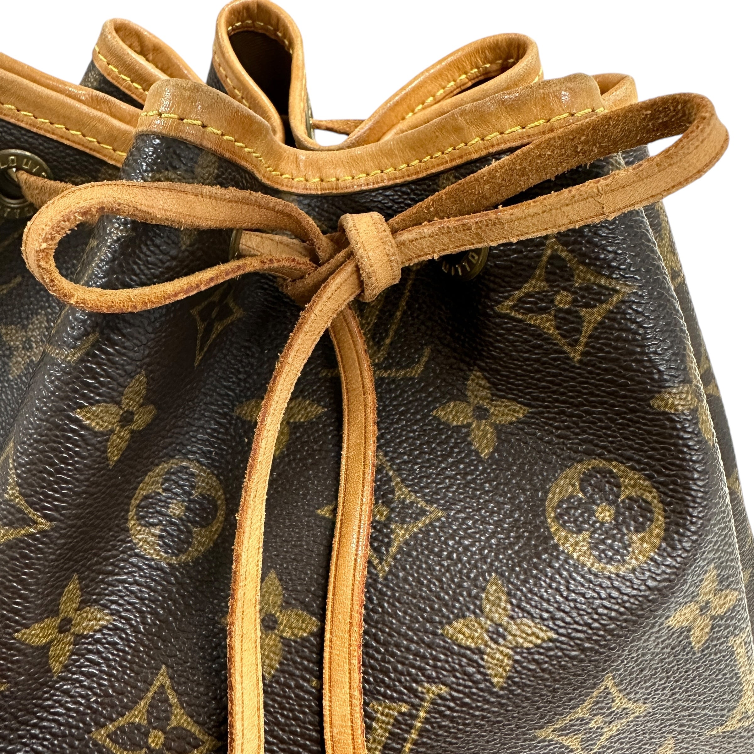 LOUIS VUITTON ルイ・ヴィトン モノグラム プチノエ