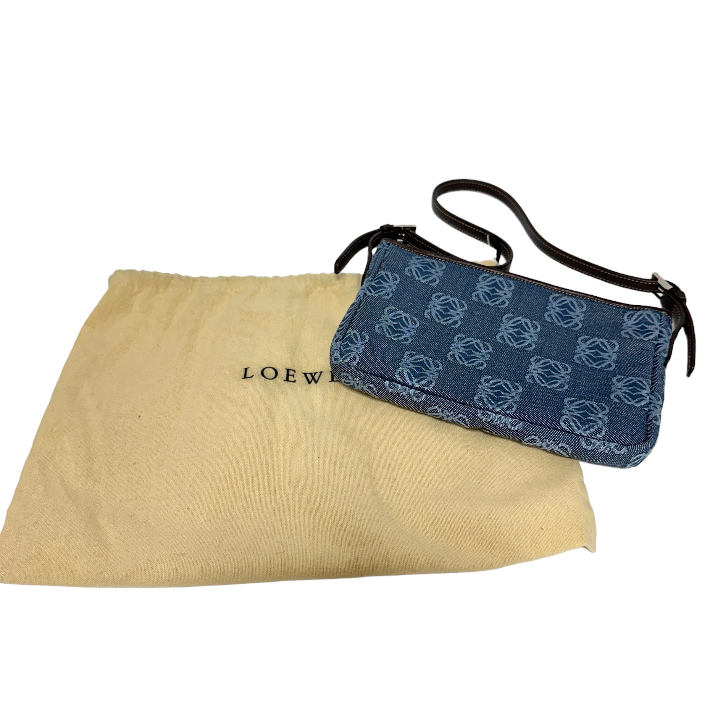 LOEWE ロエベ アナグラム ショルダーバッグ